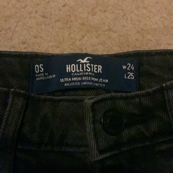 Hollister Mom Jeans - Picture 3 of 3